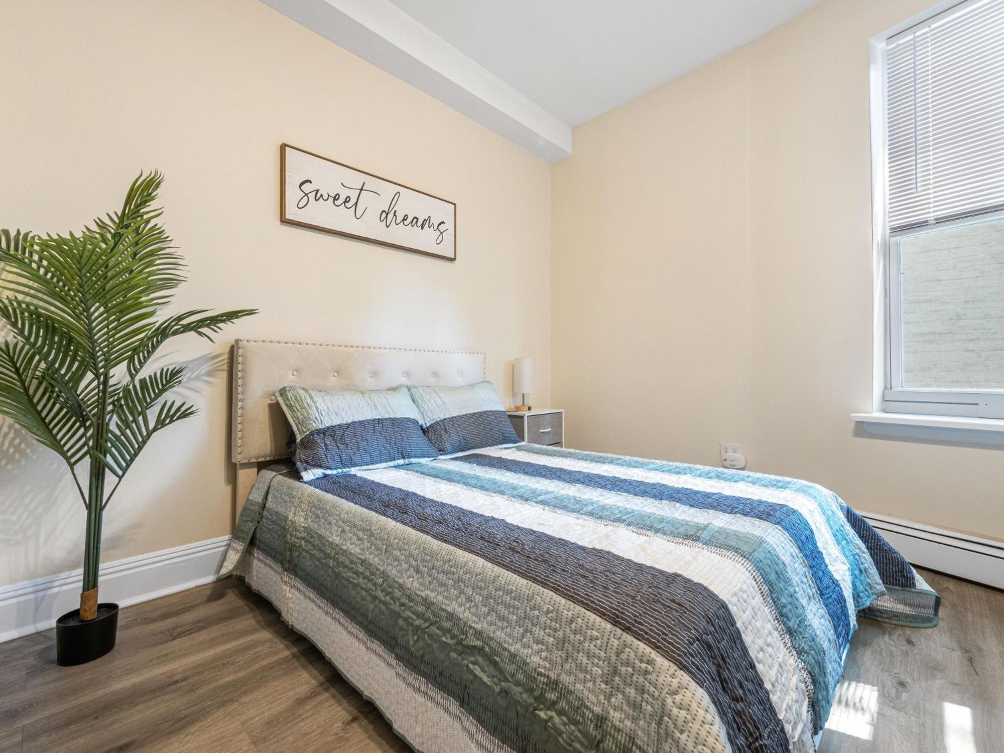 Minutes To Nyc Sleeps 5 Lägenhet Hoboken Exteriör bild